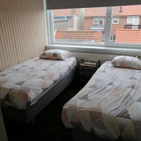 Sluiterstraat 19 * Katwijk aan Zee